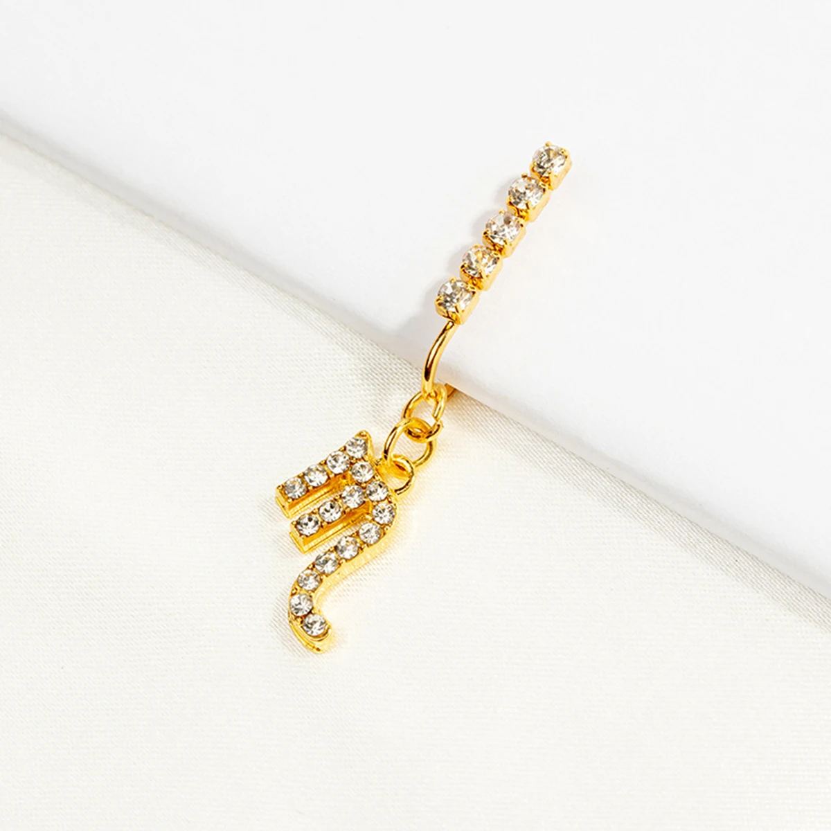 2 Pack Ear Clips Metal Zircon  - Body Jewelry Ear Plugs のレビューと価格