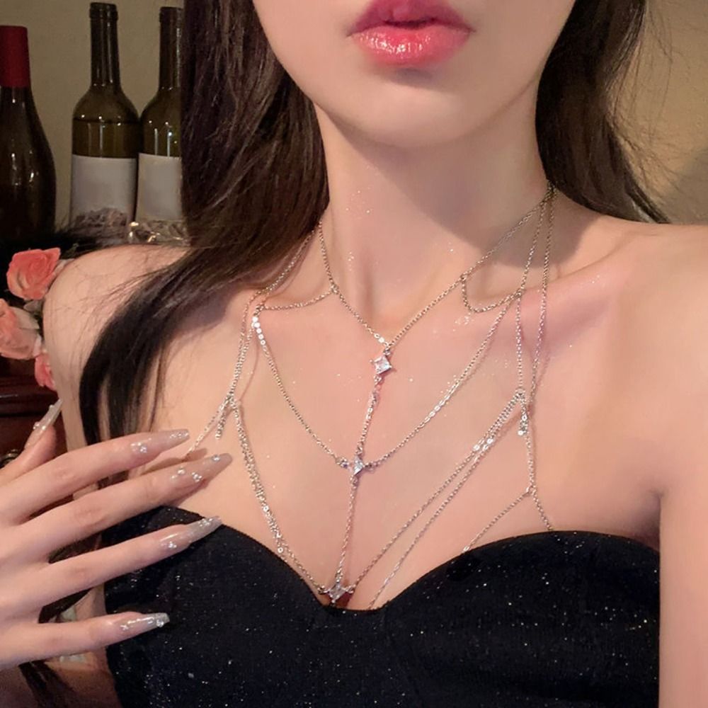 Glitter Rhinestone Bust Chain  - Body Jewelry Luxury のレビューと価格