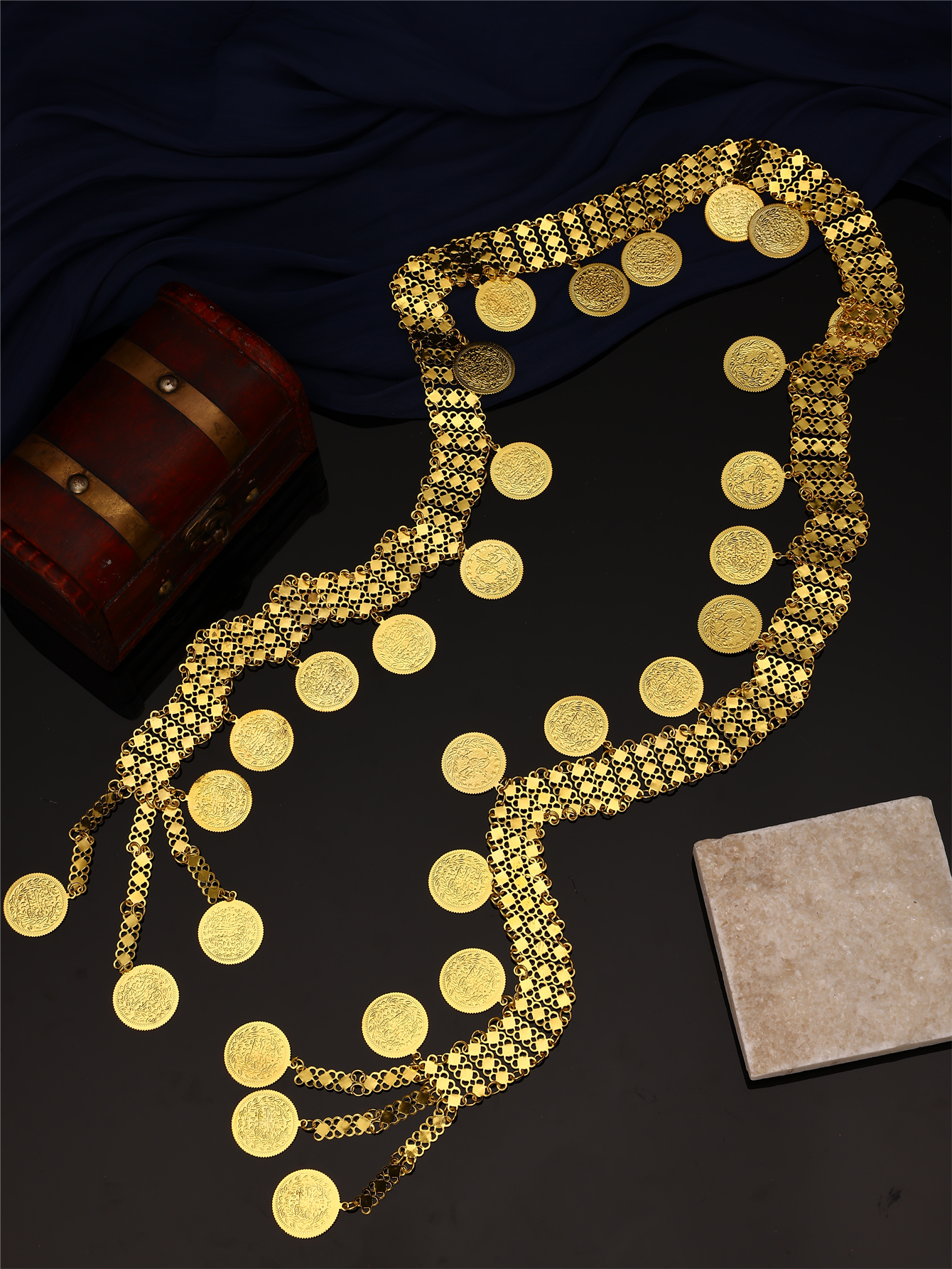 Luxurious Retro Women's Body C - Body Jewelry Luxury のレビューと価格