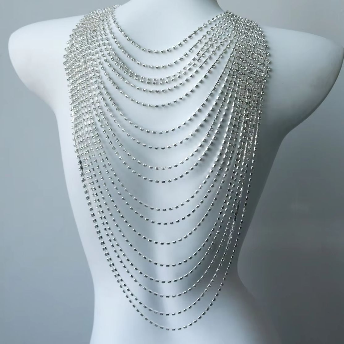 Stylish Multi-Layer Body Chain - Body Jewelry Back のレビューと価格
