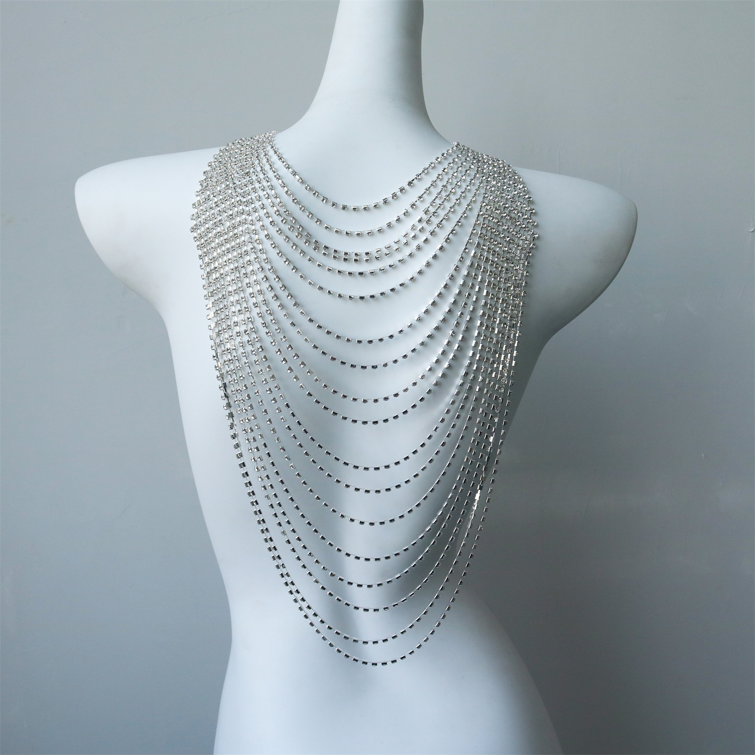 Stylish Multi-Layer Body Chain - Body Jewelry Back のレビューと価格