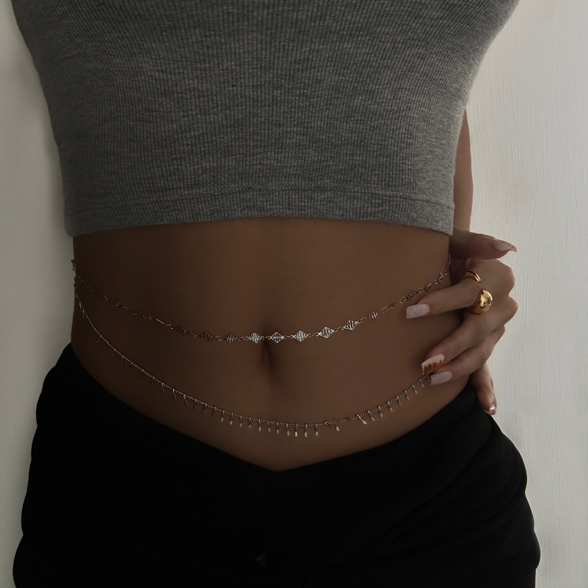 Punk Round Stainless Steel Wai - Body Jewelry Gold のレビューと価格